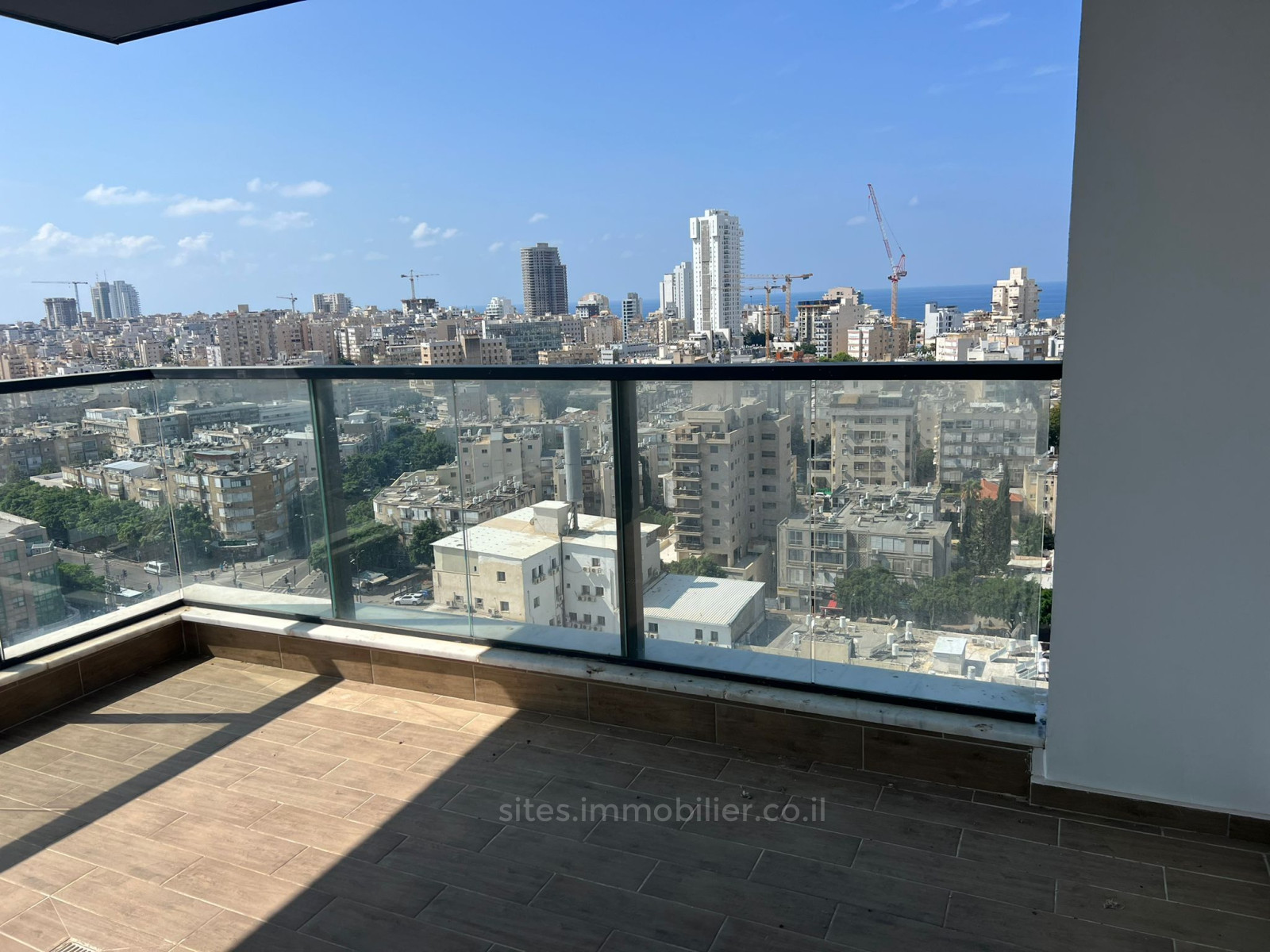 Apartment 3 rooms Netanya City center 457-IBL-1299