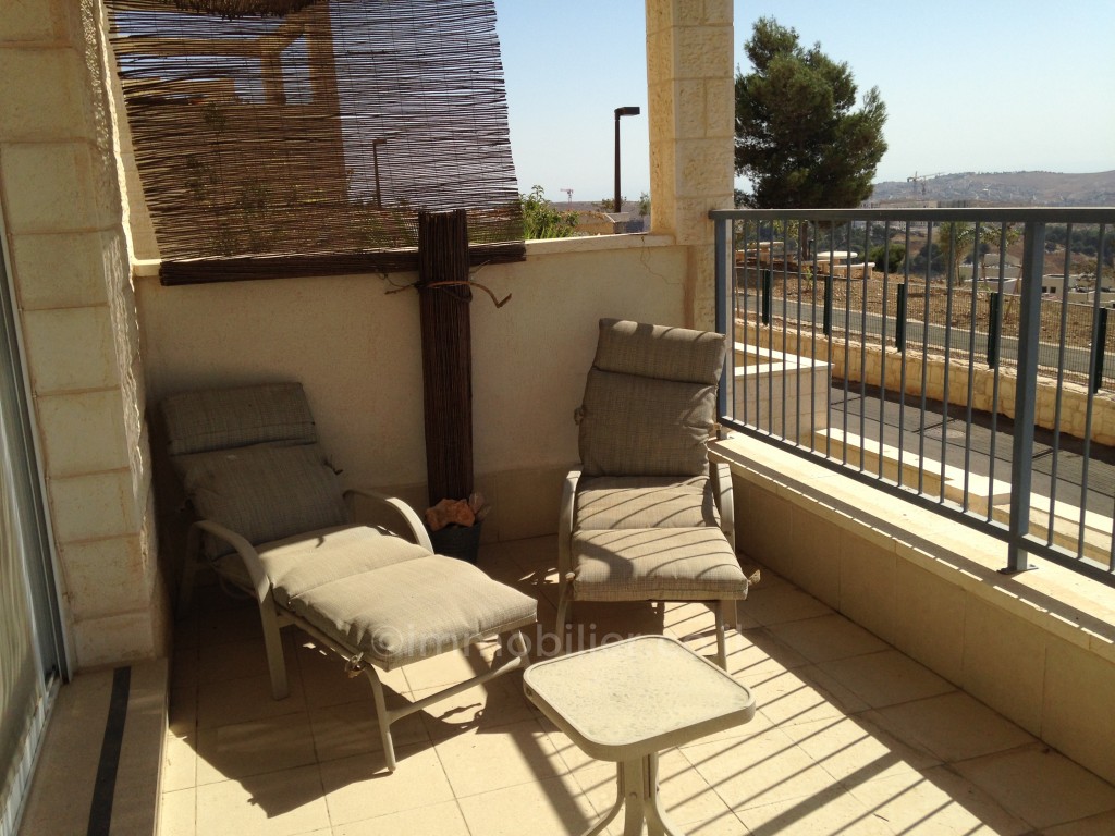 Duplex 5 rooms Jerusalem Har Homa 144-IBL-377