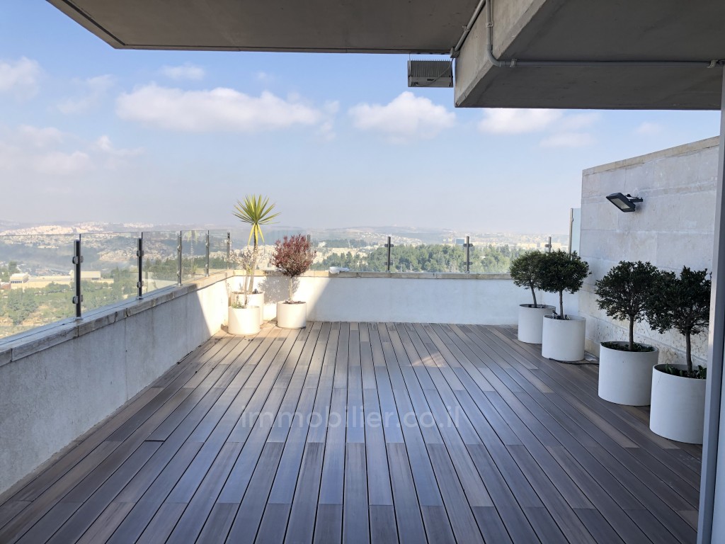 Penthouse 5 rooms Jerusalem Beit Vagan 144-IBL-551