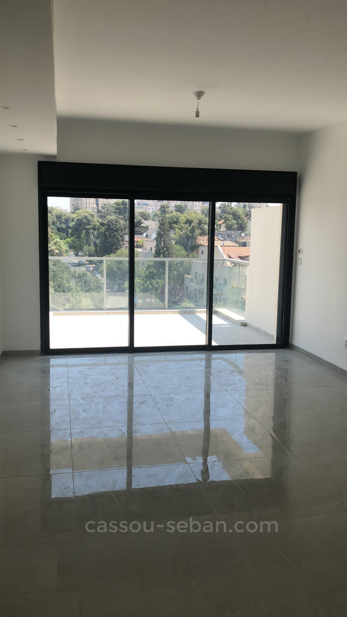 Apartment 2 rooms Jerusalem Baka 144-IBL-684