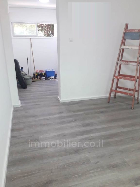 Apartment 2.5 rooms Ashdod Bet 15-IBL-2927