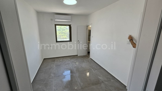 Apartment 5 rooms Ashdod Dalet 15-IBL-2939