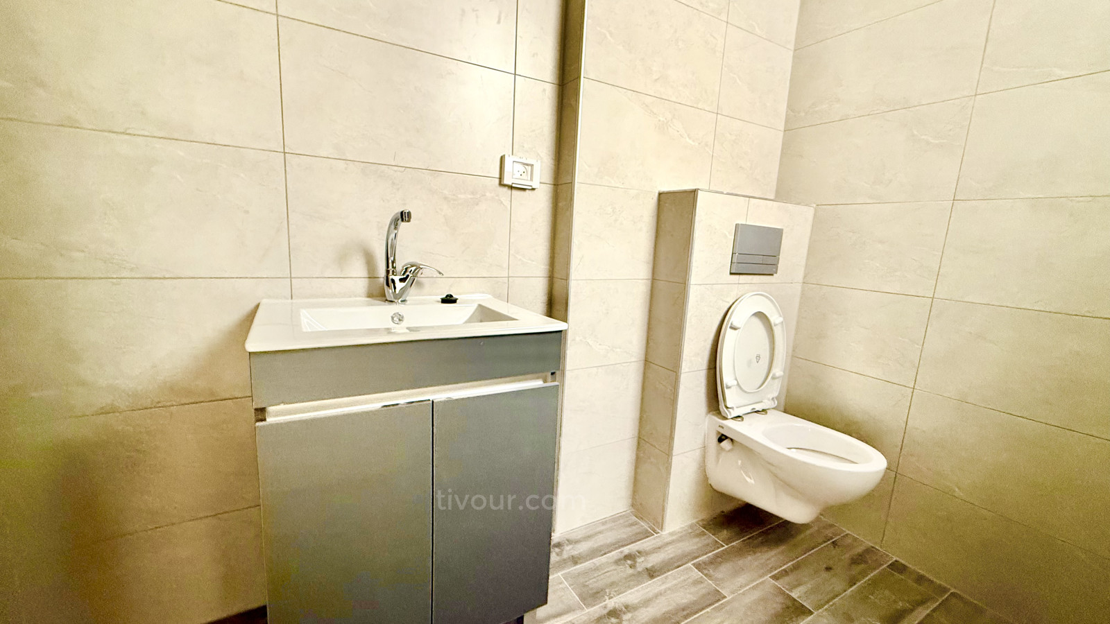 Apartment 4 rooms Ashdod Het 210-IBL-2081