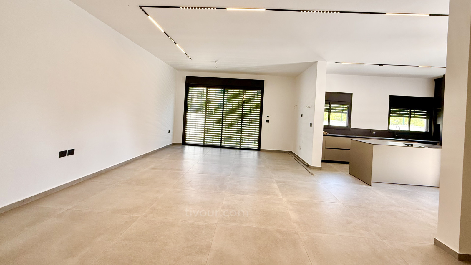 Cottage 8 rooms Ashdod Yud Zayin 210-IBL-2082