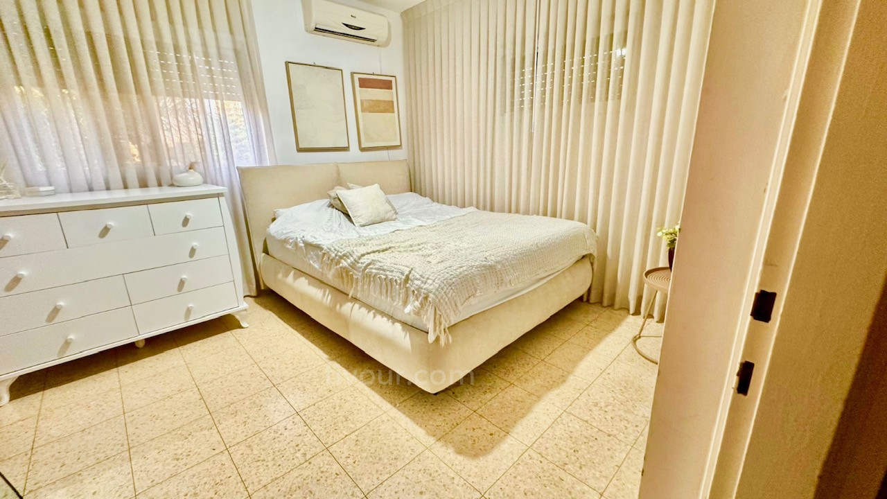 Apartment 5 rooms Ashdod Yud Alef 210-IBL-2104