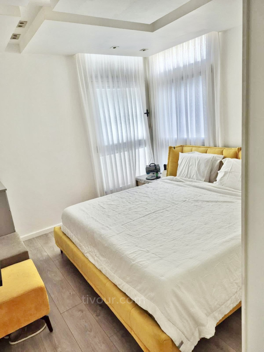 Villa 8 rooms Ashdod Marina 210-IBL-2112