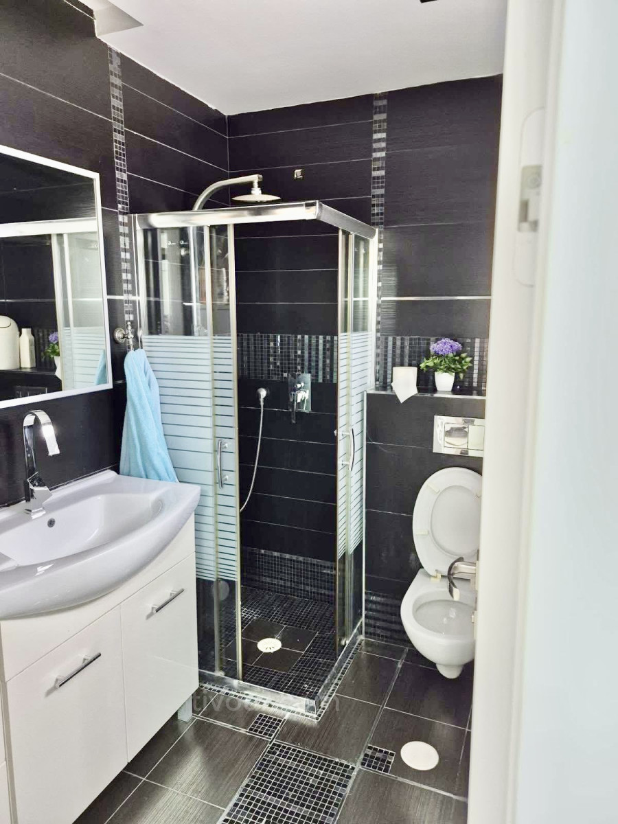 Villa 8 rooms Ashdod Marina 210-IBL-2112