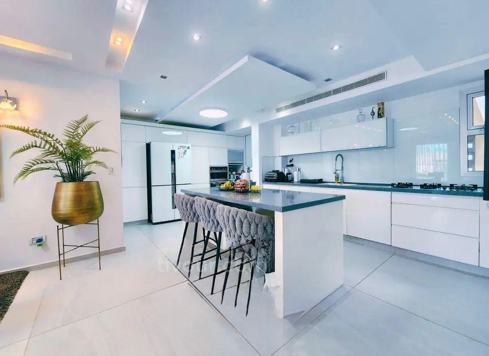 Villa 8 rooms Ashdod Marina 210-IBL-2112