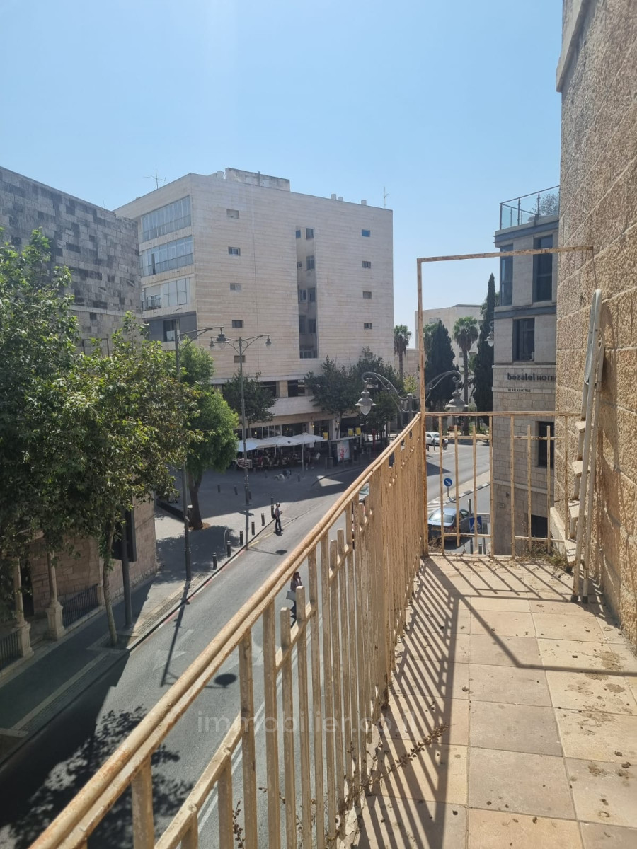 Apartment 2 rooms Jerusalem City center 245-IBL-1838