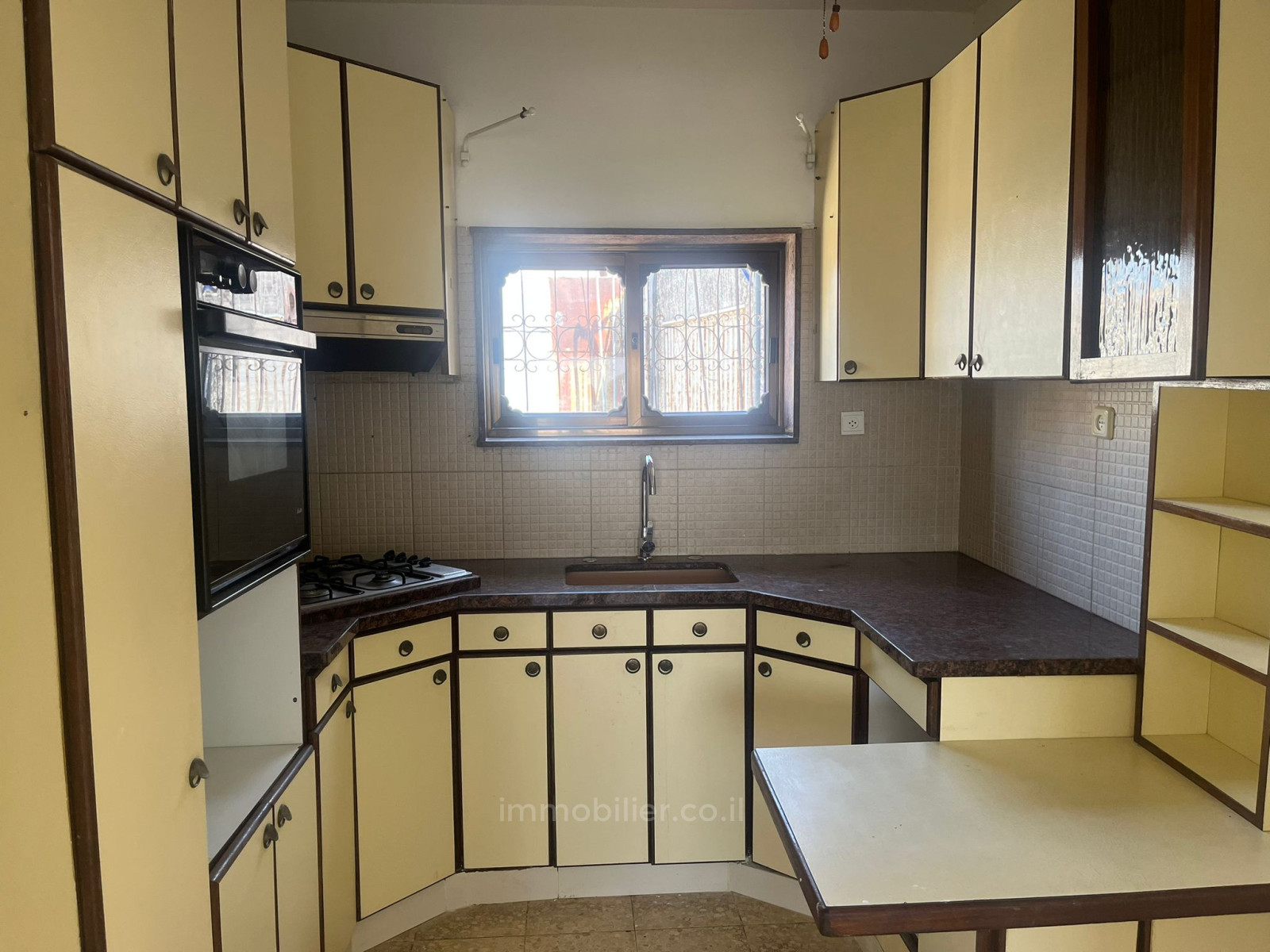 Apartment 3 rooms Jerusalem City center 245-IBL-1845