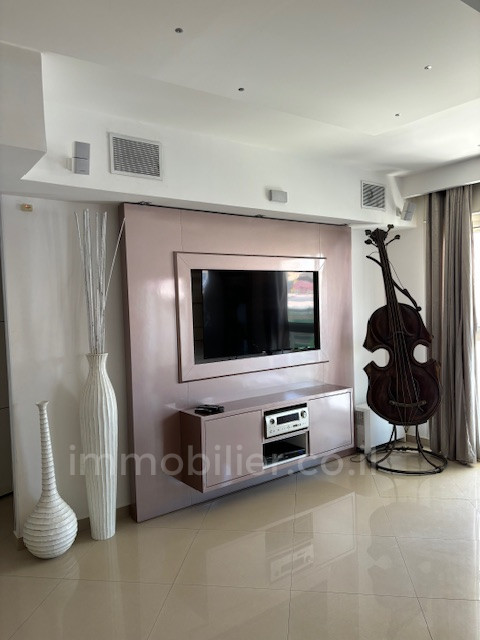Apartment 3 rooms Eilat Hotels district 288-IBL-129