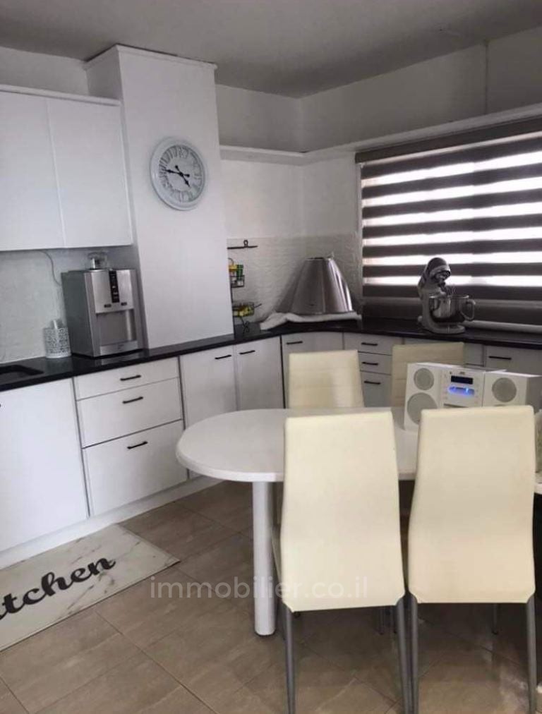 Apartment 4 rooms Ashdod Yud Alef 342-IBL-1270