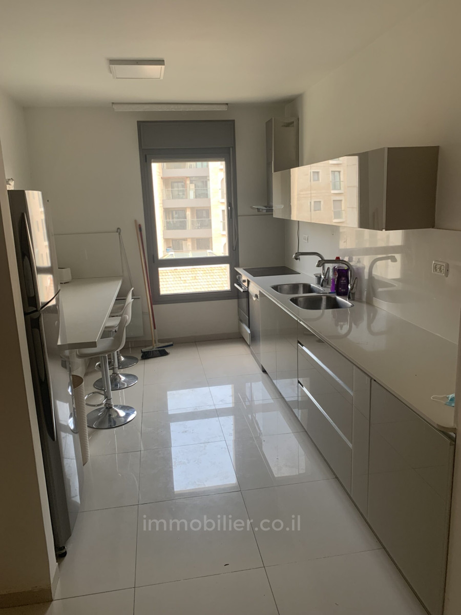 Apartment 4 rooms Jerusalem City center 424-IBL-313