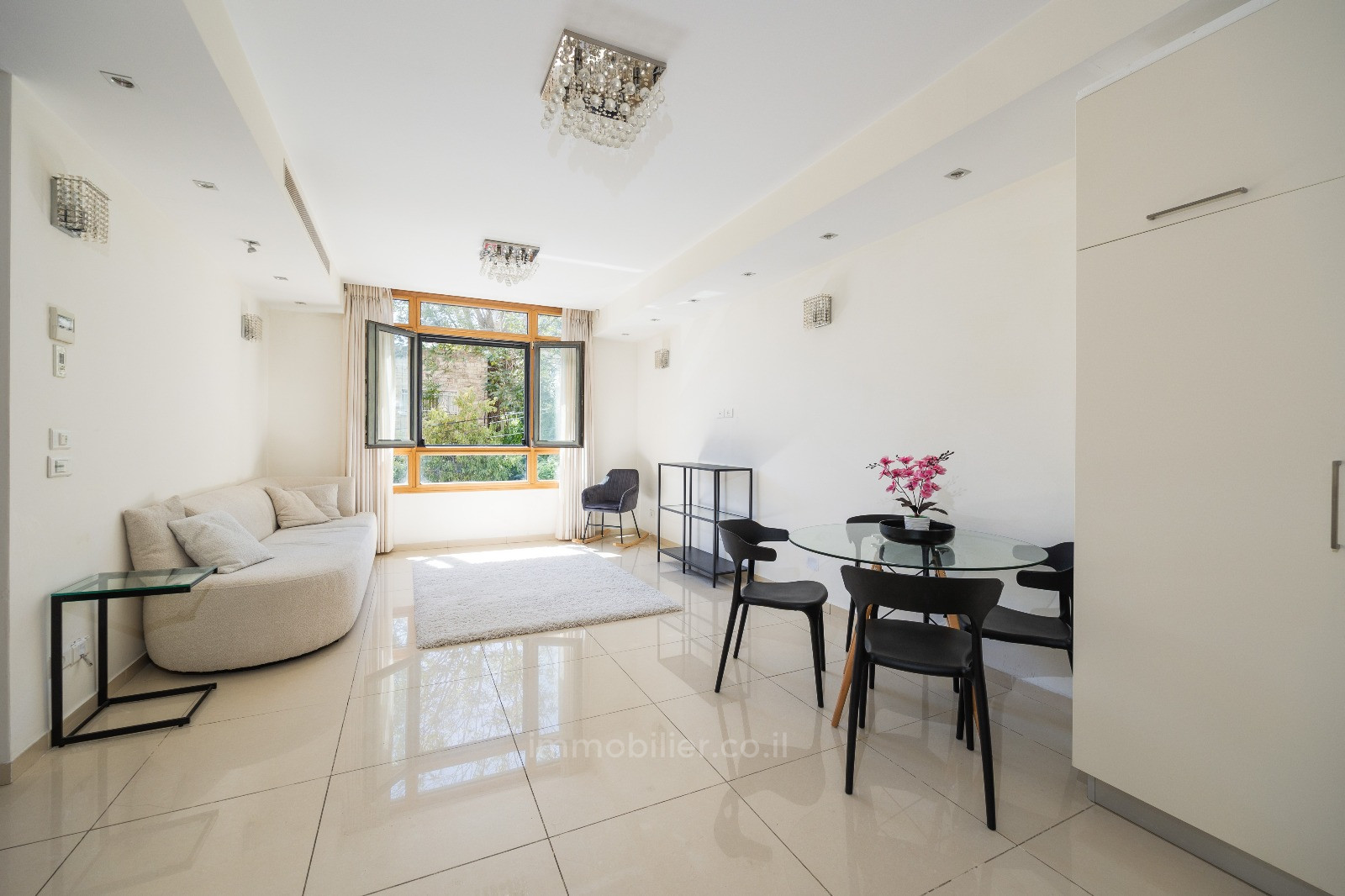 Apartment 3 rooms Jerusalem City center 424-IBL-373