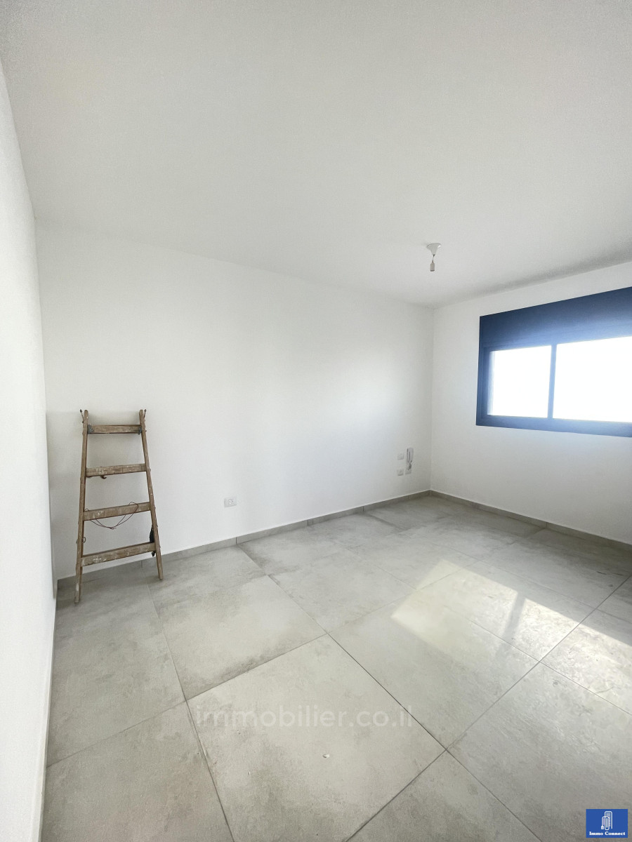 Apartment 4 rooms Bat yam Bat yam 440-IBL-394