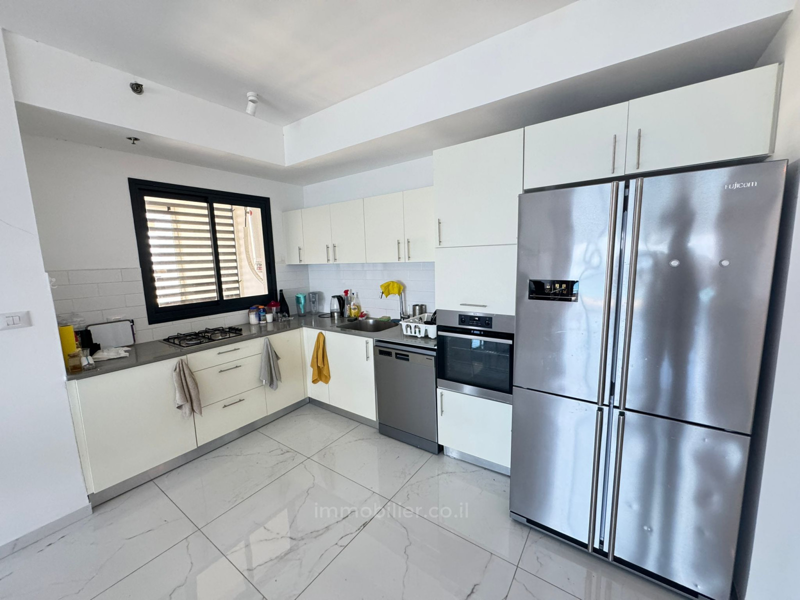 Apartment 3 rooms Netanya Kikar 457-IBL-1395