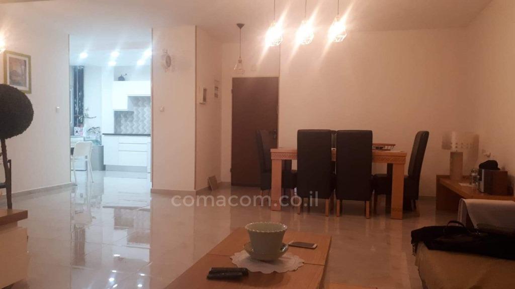 Apartment 4 rooms Ashdod City 511-IBL-5619