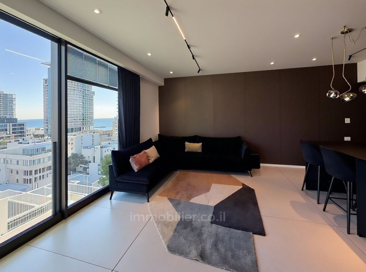 Apartment 3 rooms Tel Aviv Kerem Hatemanim 833-IBL-14